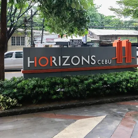 Ezeniel'S Place At Horizons 101 Condominium