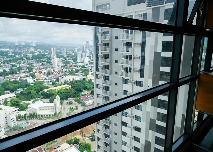 Ezeniel's Place At Horizons 101 Cebu