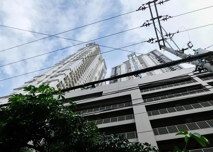 Ezeniel's Place At Horizons 101 Cebu