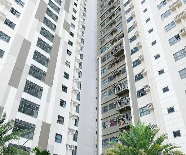 Ezeniel's Place At Horizons 101