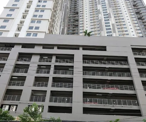 Ezeniel's Place At Horizons 101 * Cebu