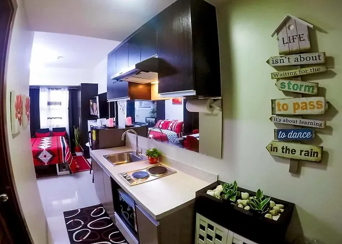 Ezeniel's Place At Horizons 101 Cebu